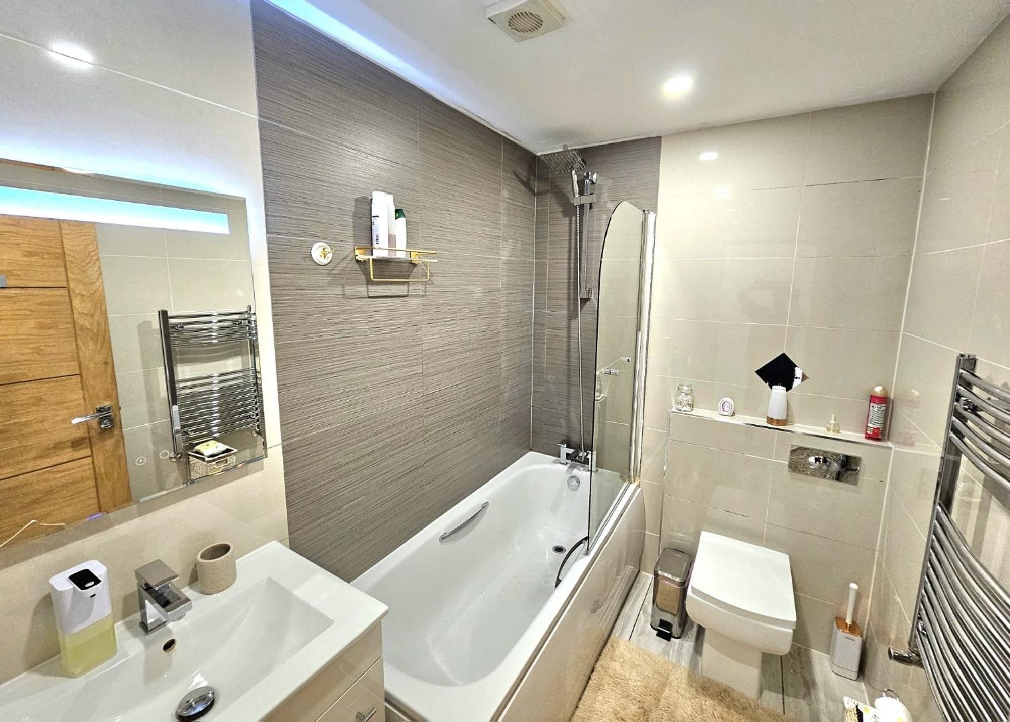Claire Double Room Лондон Экстерьер фото